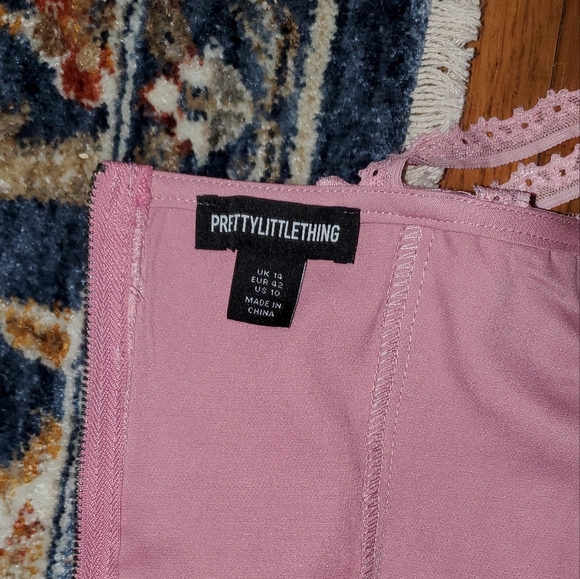 Pretty Little Thing Pink Lace Corset - Picture 2 of 11